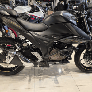 slider suzuki gixxer 250cc naked