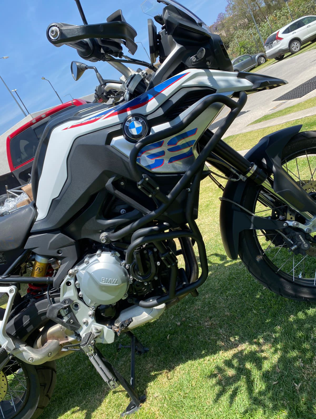defensa alta y baja para f850 gs defensa alta y baja para f850 gs